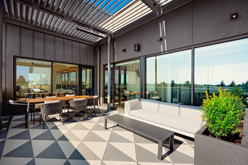 Legacy at Hayward Hayward CA skylounge