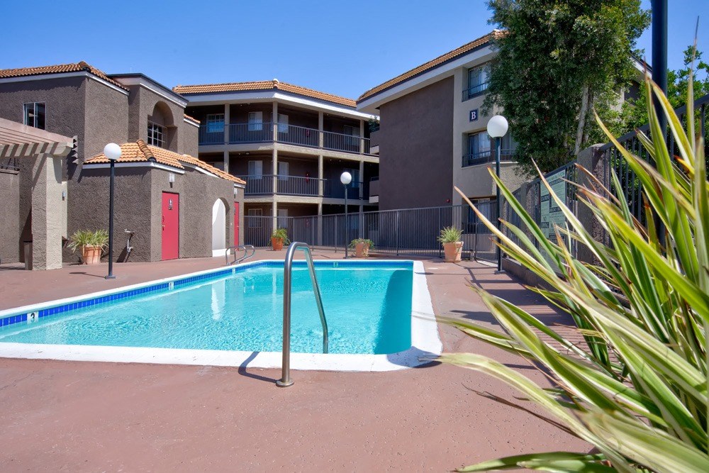 Alder Court Santa Ana, CA Pool Area