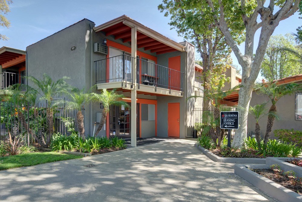 La Serena Rowland Heights, CA Community Exterior