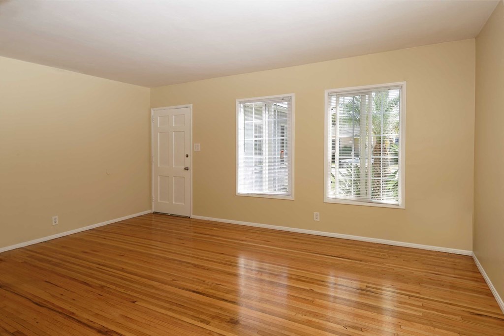 Marina Apartments & Boat Slips Long Beach, CA Apartment Living Room