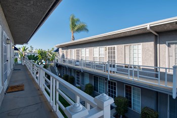 Marina Apartments & Boat Slips Long Beach, CA Exterior Building - Photo Gallery 5
