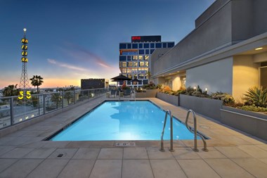 5837 W. Sunset Blvd. Studio Apartment for Rent - Photo Gallery 1