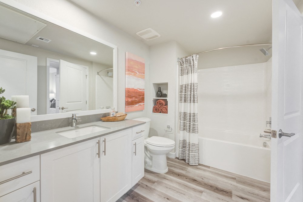 The Avalyn One Bedroom Bathroom