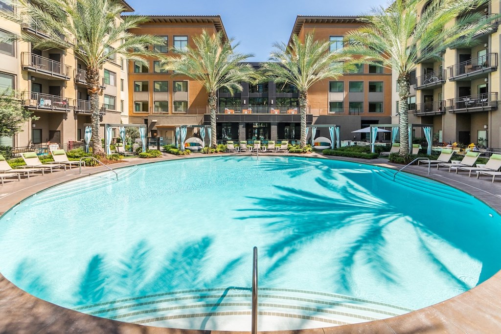 The Colony at The Lakes Pool Area