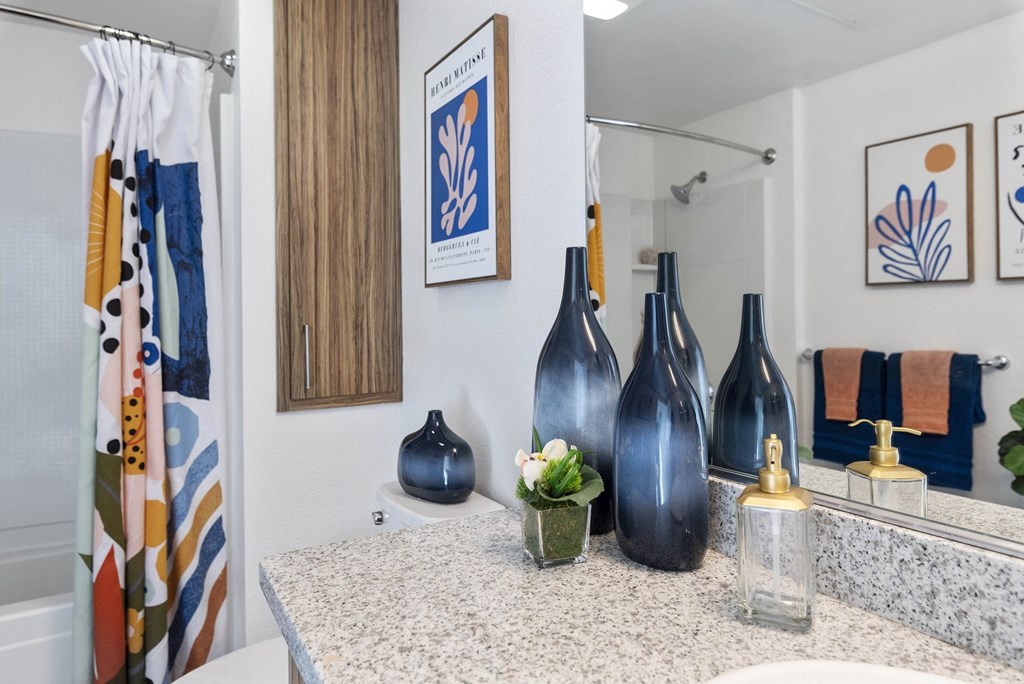 Tuscany Apartments Santa Clara CA bathroom