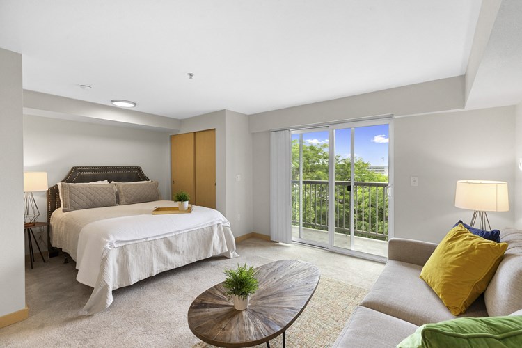 Villaggio Apartment Homes