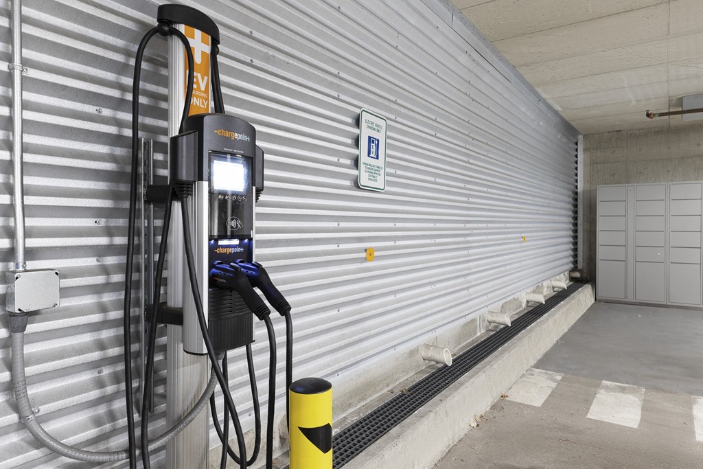 Villaggio Apartment Homes