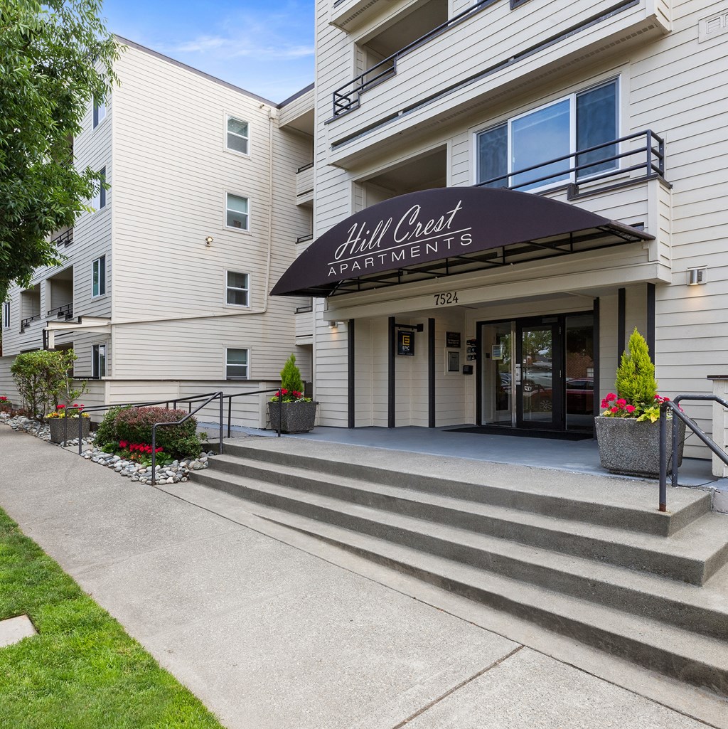 a picture of the hill crest apartments entrance a picture of the hill crest apartments entrance