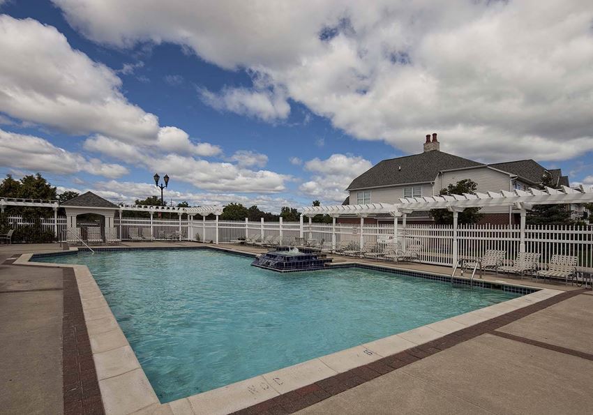 Swimming Pool With Relaxing Sundecks Swimming Pool With Relaxing Sundecks at Brandywine Apartments, West Bloomfield, 48322