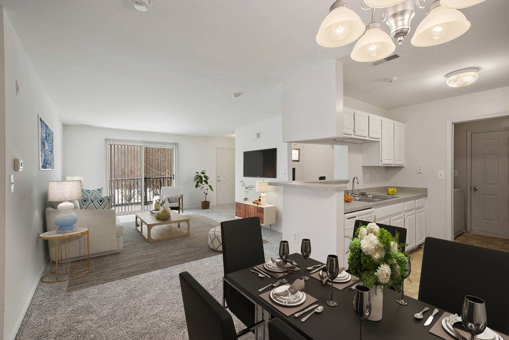 Dinning and Living Room at Summit Creek, Michigan