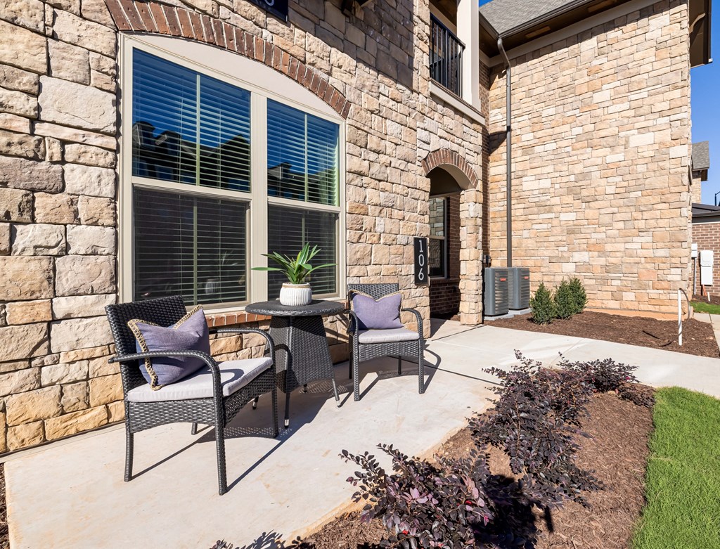 The Edwards Patio at Griffin Weston, Cary