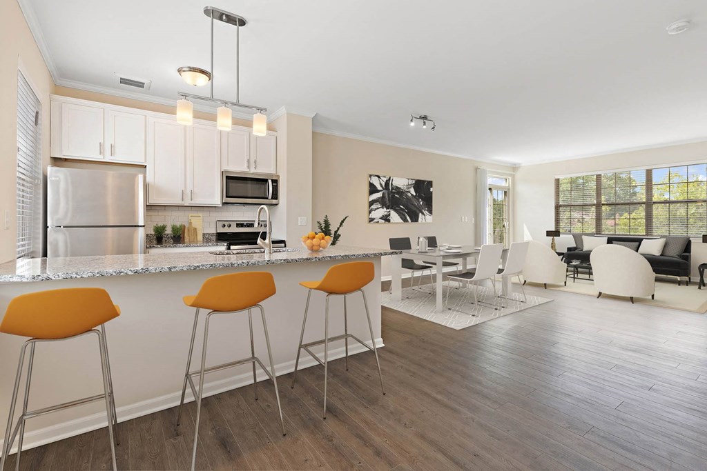 Dining and Living at Park West, Michigan, 48187