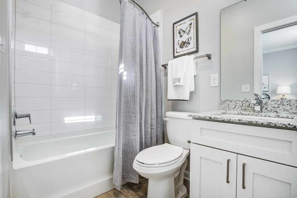 Townhome Bath at Griffin Weston, North Carolina