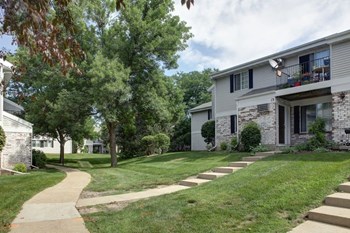common area outside 3 - Photo Gallery 3
