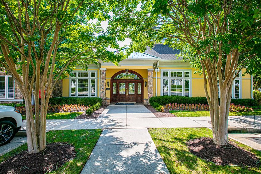Clubhouse at Broadlands Clubhouse at Broadlands at Broadlands, Ashburn, VA - Photo Gallery