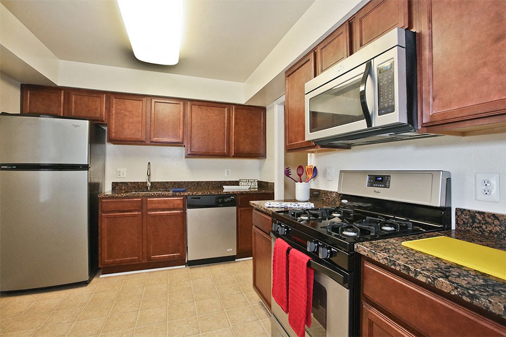 Kitchen in Fairfax Apartment at Fairfax Square at Fairfax Square, Fairfax