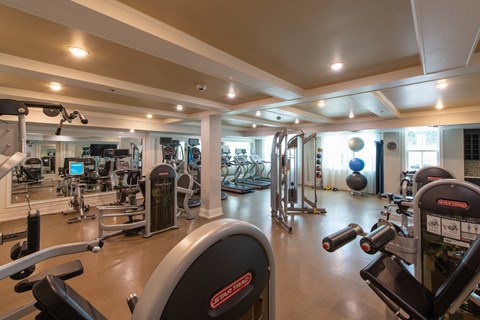 Fitness Center with Cardio and Weight Lifting Equipment at Kensington Place, Woodbridge, VA, 22191