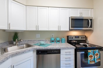 Fully Equipped Kitchen at Tuscarora Creek