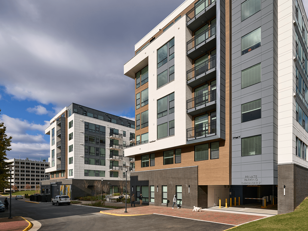 Building Exterior View at Makers Rise, Herndon, VA 20171