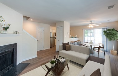 7816 Rolling View Lane 1-2 Beds Apartment for Rent - Photo Gallery 4