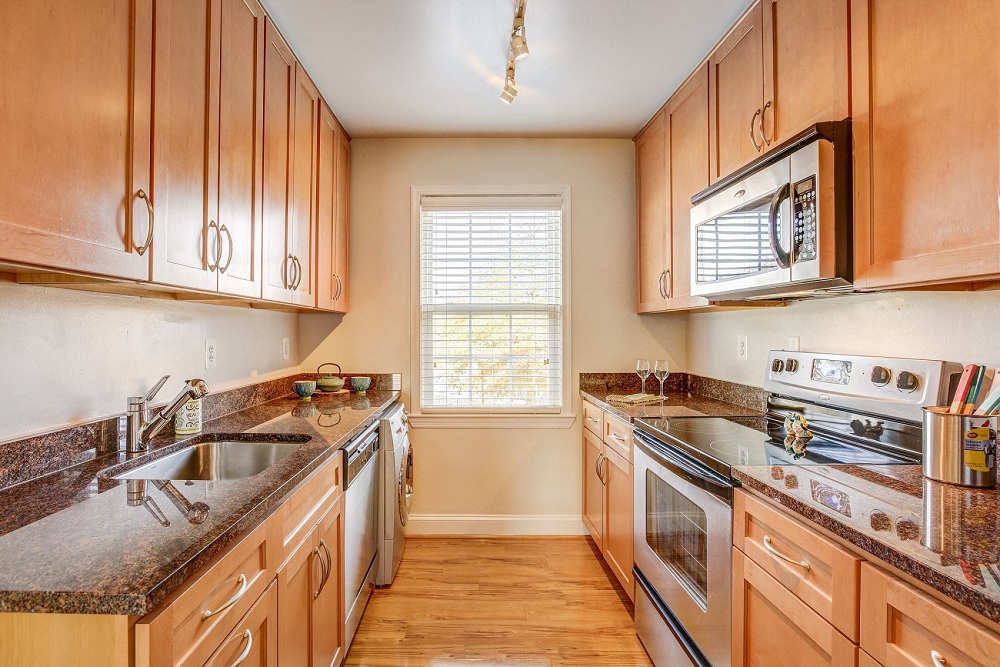 Beautiful updated model at Myerton, Arlington, Virginia