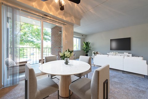 Spacious Living Room at Tuscarora Creek Apartments in Leesburg, VA