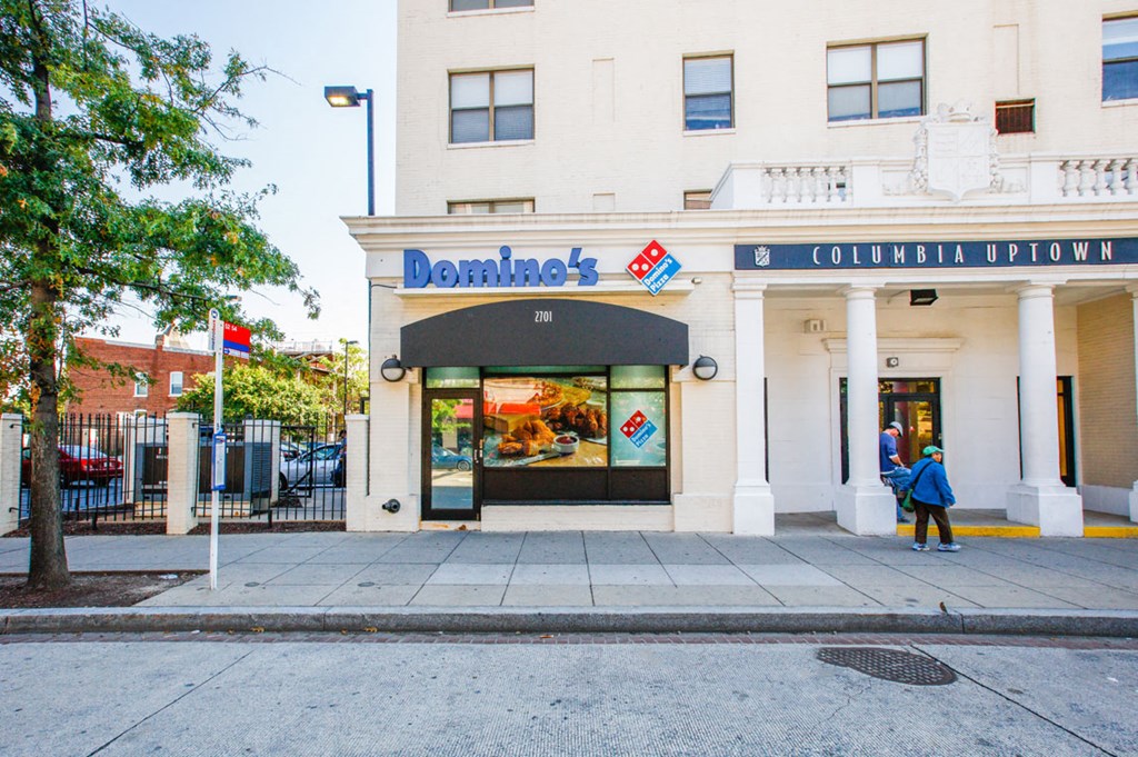 Dominos Exterior View at Columbia Uptown, Washington, 20009