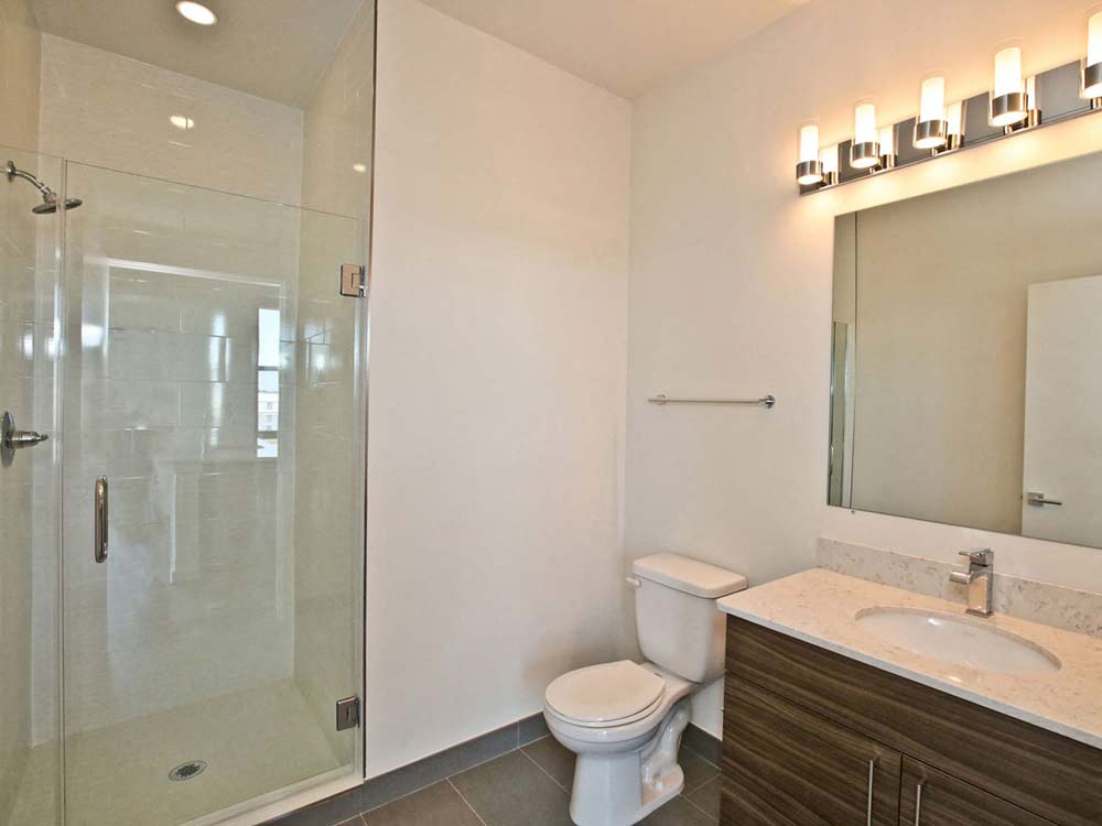Bathroom With Bathtub at Fahrenheit Apartments, Washington, Washington