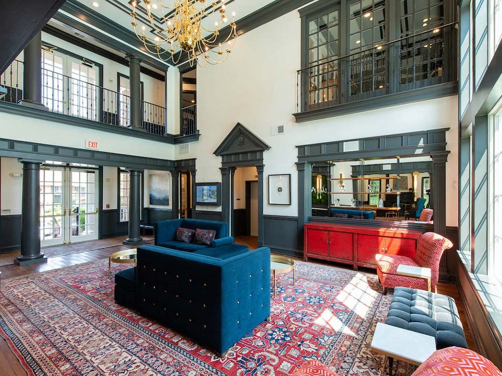 Fairfax Square Great Room at Fairfax Square, Virginia