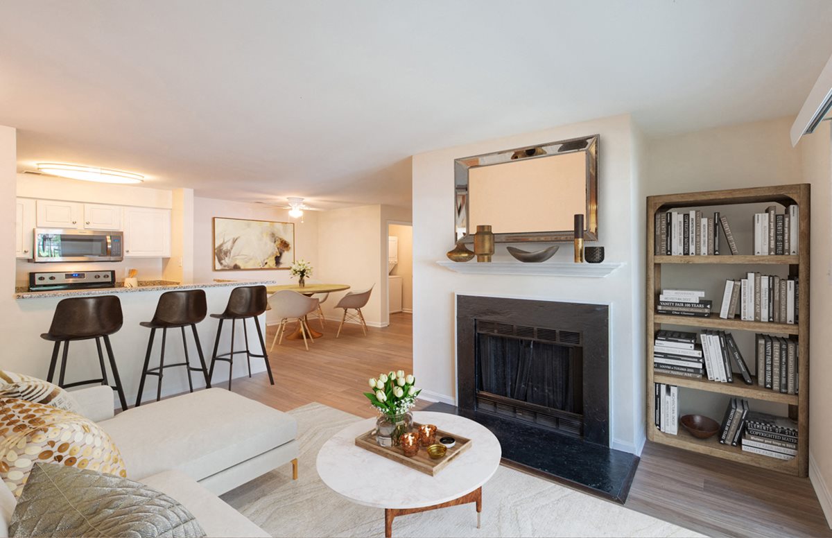 Saratoga Square Apartments