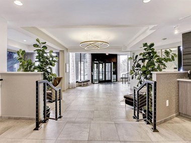 100 S. Reynolds Street Studio-3 Beds Apartment for Rent - Photo Gallery 3