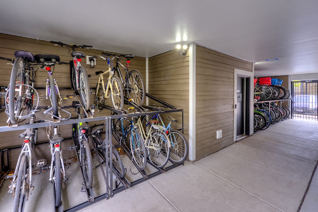 the residence on lamar apartment bikes in the garage