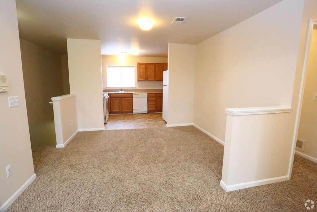 Three Bedroom Upper Kitchen & Dining