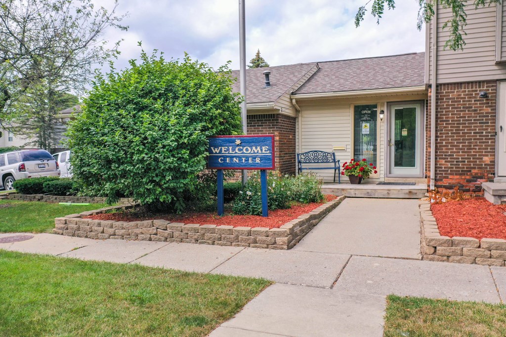 2 and 3 Bedroom Townhomes