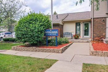The Townhomes of Edgemont Park 2 and 3 Bedroom Townhomes - Photo Gallery 2