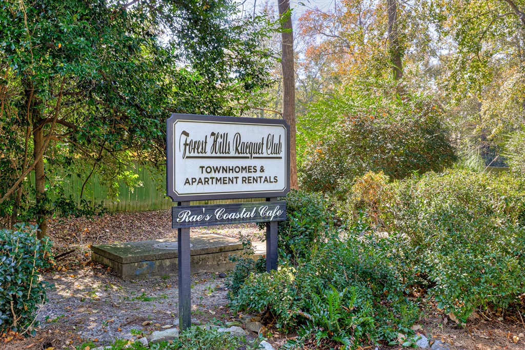Monument Signage at Forest Hills Racquet Club, Georgia