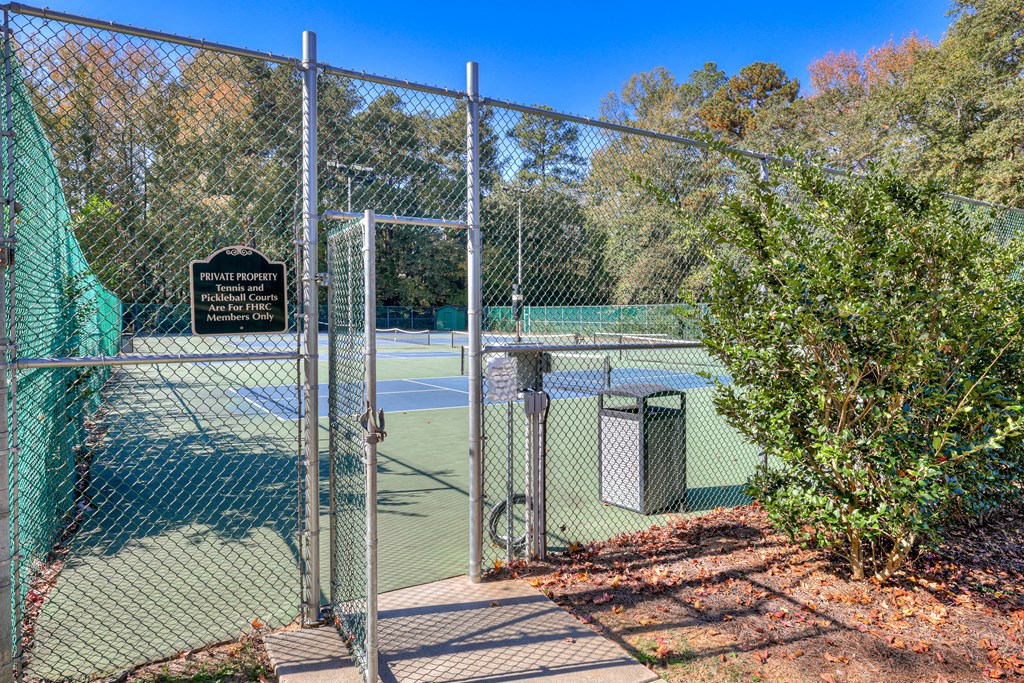 Open Tennis Court at Forest Hills Racquet Club, Augusta, 30909