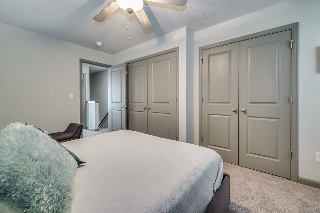 Large Bedroom at Forest Hills Racquet Club, Georgia, 30909