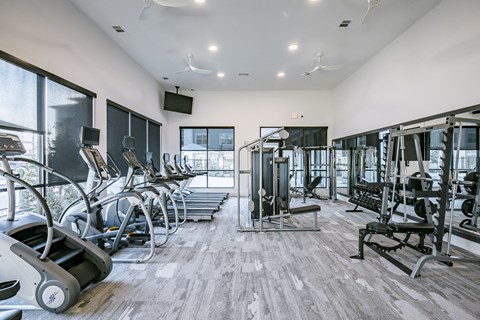 Fitness Center at Cue Luxury Apartments, Texas, 77433