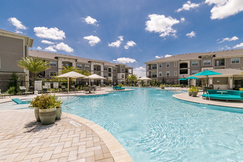 Outdoor Swimming Pool at Cue Luxury Apartments, Cypress, TX, 77433