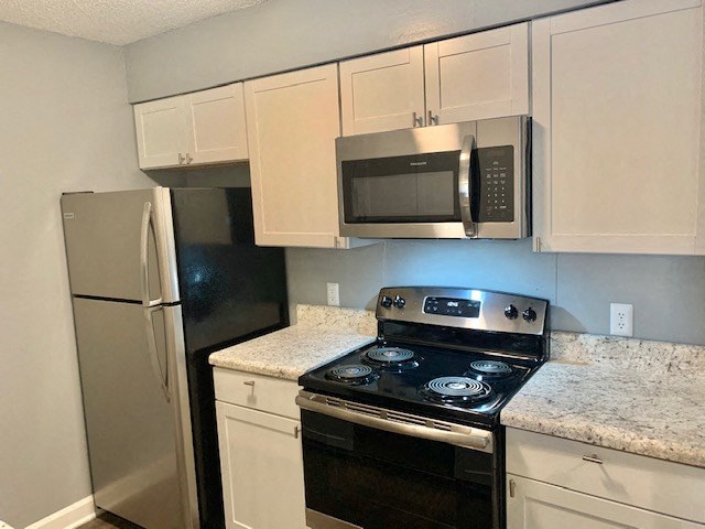 Stainless Steel Appliances at Hunters Chase, Greensboro, NC, 27409