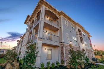 20211 Longenbaugh Road 1-3 Beds Apartment for Rent - Photo Gallery 4