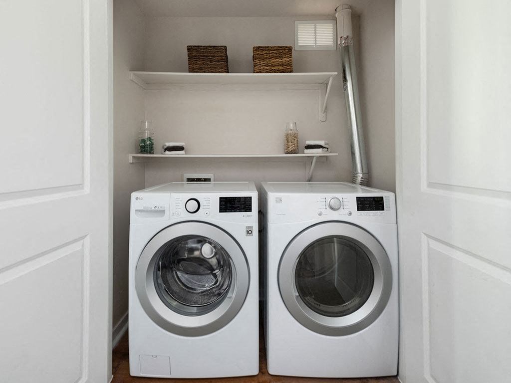 Washer and Dryer at Arbour Commons, Westminster