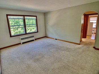 730 E Henry Clay Street 1-2 Beds Apartment for Rent - Photo Gallery 4
