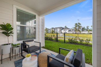Apartment with private yard - Photo Gallery 20