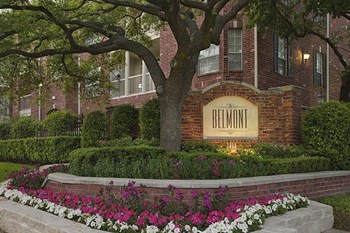 The Belmont apartments in Houston Inner Loop - Photo Gallery 2