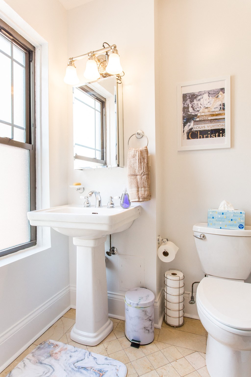 The Chatelaine Bathroom