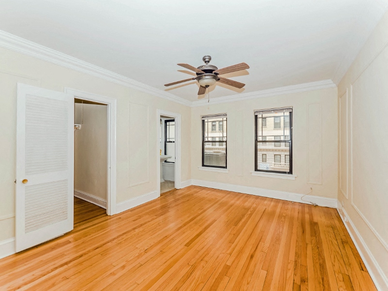 The Chatelaine - Living Room