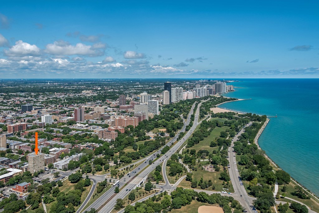 Clarendon Shores Aerial Location