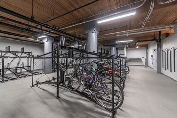 Chicago luxury apartments bike room storage and repair room residential amenity